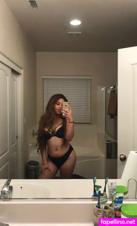 Venusricci OnlyFans Thumbnail #d0ALRLPaBu