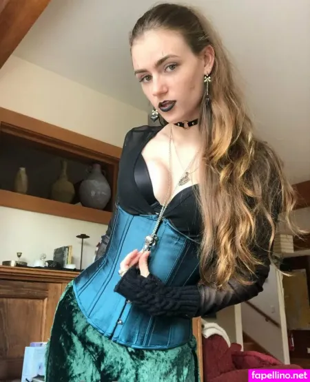 Venusvelantinex OnlyFans Thumbnail #x2hD4gUmT3