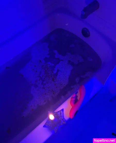 Venuzflitrap OnlyFans Thumbnail #2FhJtQNeU0