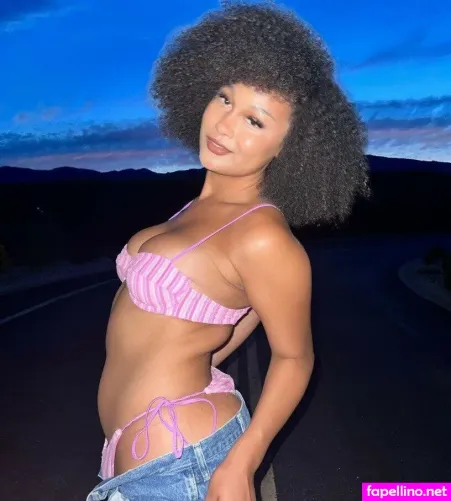 Veondremitchell OnlyFans Thumbnail #6c4DAIlNj5