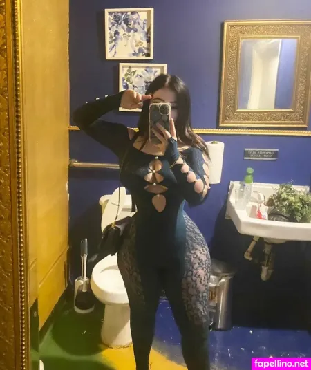 Vera Delvey OnlyFans Thumbnail #zOJHnNQup7