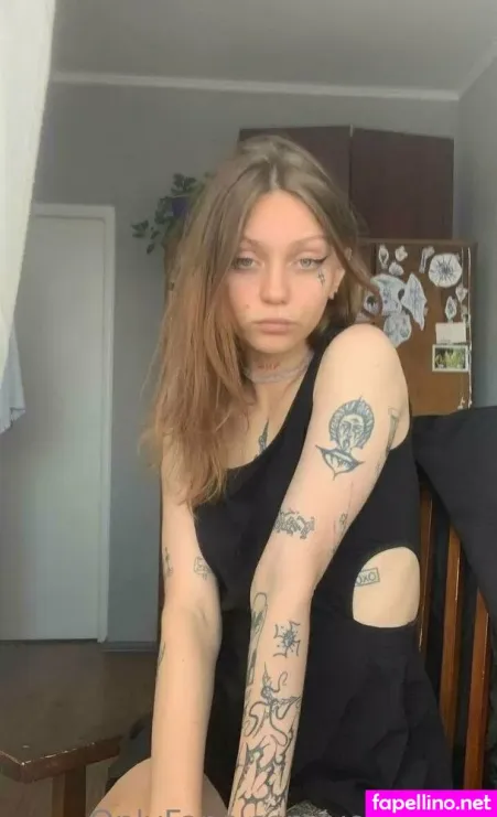 Vera Fairy OnlyFans Thumbnail #yatkKDnTp9