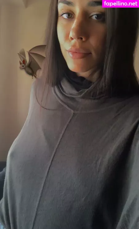 Vera Kaludi OnlyFans Thumbnail #4dCEROWSa4