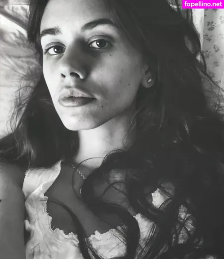 Vera Kaludi OnlyFans Thumbnail #jPOeCBbdi3