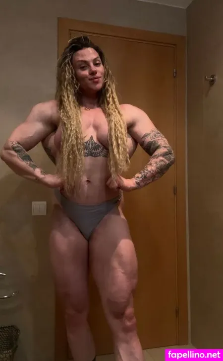 Vera Schroeder OnlyFans Thumbnail #HeIHPcqyQd