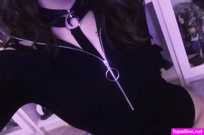 Veranosaurius OnlyFans Thumbnail #w3viE5RNj7