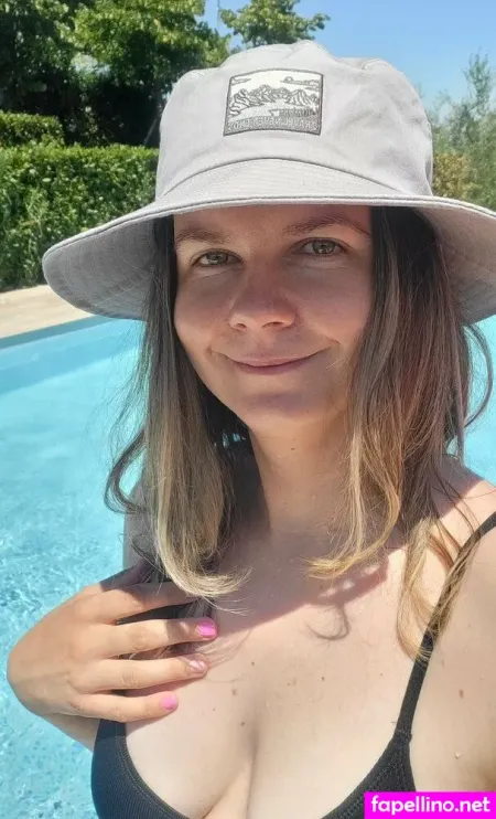 Verccina OnlyFans Thumbnail #O0YLnM5UlX