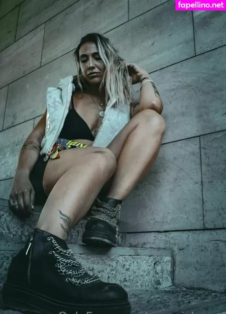 Verenislonso OnlyFans Thumbnail #cJSxT0Xci8