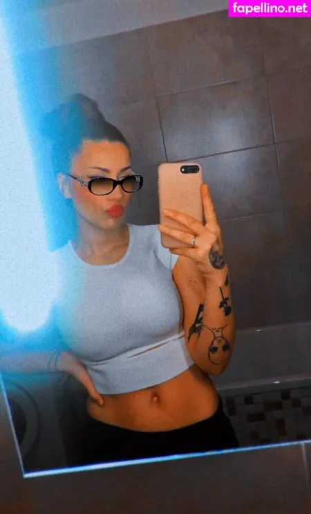 Vereunka OnlyFans Thumbnail #lHoJXbeKEf