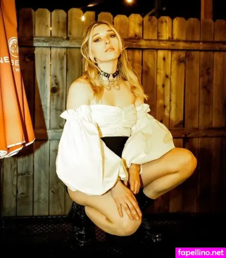 Verite OnlyFans Thumbnail #qOQEYDhpH4
