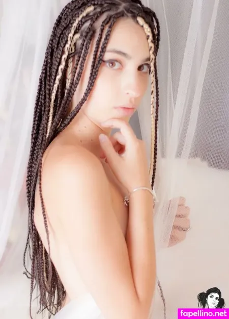 Vermilion OnlyFans Thumbnail #ogFb7mmH15