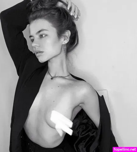 Vero Hanberg OnlyFans Thumbnail #r4Q8fNmebm