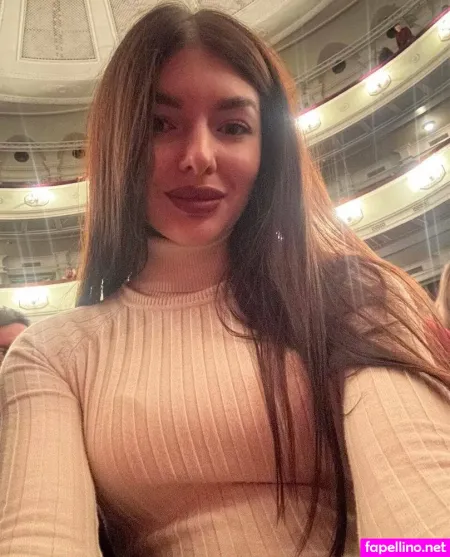 Verona Foxxx OnlyFans Thumbnail #bVengFNBNl