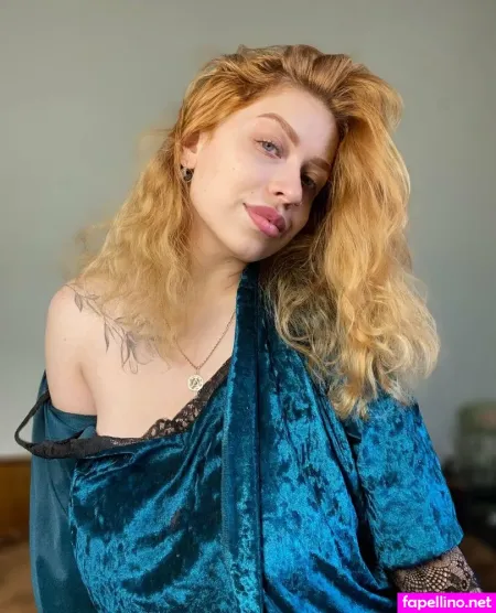 Verona Foxy OnlyFans Thumbnail #k4N0nqPlnm