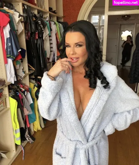 Veronica Avluv OnlyFans Thumbnail #Ia9wBjZivf