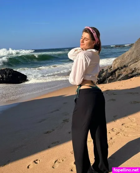 Veronica Barnes OnlyFans Thumbnail #i1GRTn9OUL