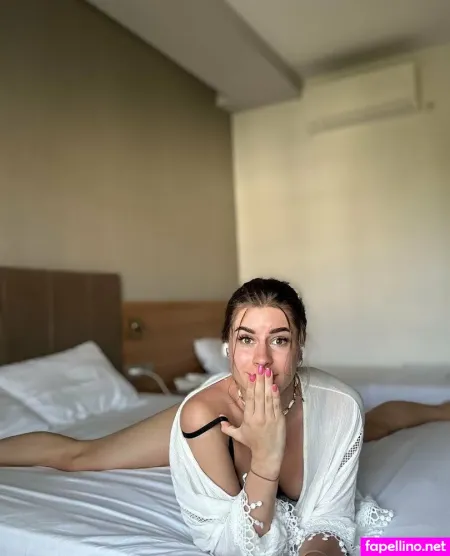 Veronica Barnes OnlyFans Thumbnail #tm6qqffHtS