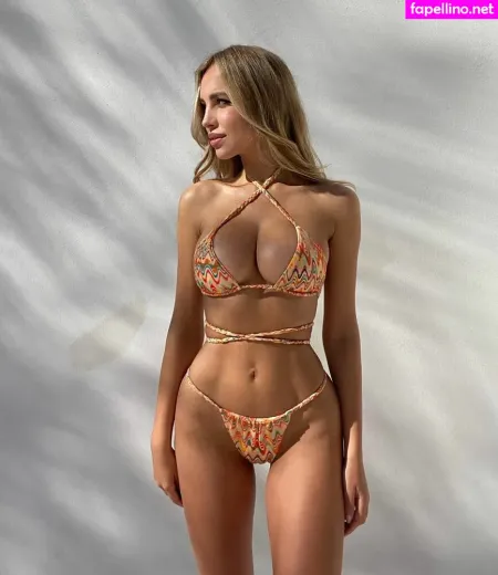 Veronica Bielik 1 OnlyFans Thumbnail #IN4ZNA9UC2