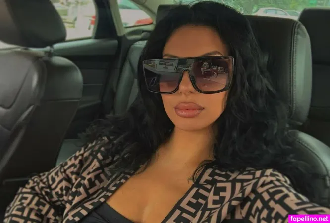 Veronica Blackkk OnlyFans Thumbnail #MKjZZTco4s