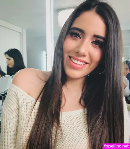 Veronica Boyer OnlyFans Thumbnail #PYdhJ1NecK