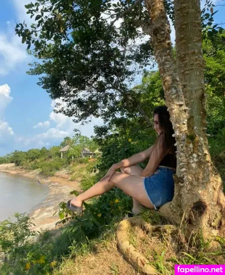 Veronica Boyer OnlyFans Thumbnail #Rtz1aQCKGR