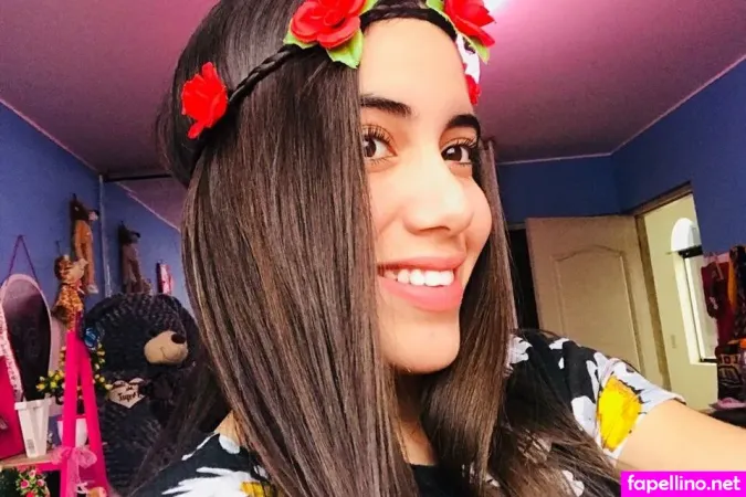 Veronica Boyer OnlyFans Thumbnail #XUSEdGAsrD