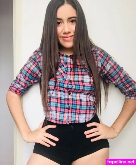 Veronica Boyer OnlyFans Thumbnail #cM20qZ9gEY