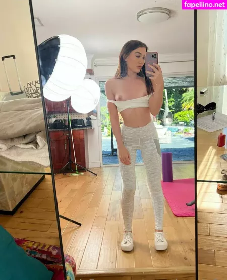 Veronica Church OnlyFans Thumbnail #cDg0zWTJ5h