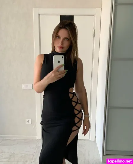 Veronica Coxxx OnlyFans Thumbnail #GDWMoiOnkF