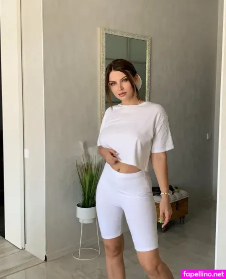 Veronica Coxxxx OnlyFans Thumbnail #0ef2cv3LAZ