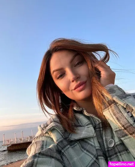 Veronica Coxxxx OnlyFans Thumbnail #XbbkuOSw6y