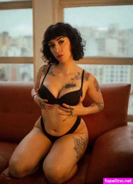 Veronica Domingues OnlyFans Thumbnail #V3xW2Edb8P