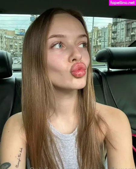 Veronica Flowers OnlyFans Thumbnail #jzL7KmjYhN