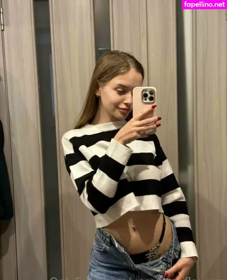 Veronica Flowers OnlyFans Thumbnail #zZIV9dRdeM