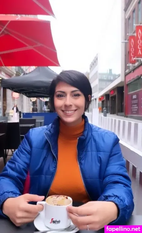 Veronica Gallardo OnlyFans Thumbnail #4ZoUTxV25q