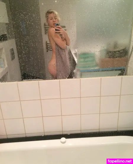 Veronica Maggio OnlyFans Thumbnail #8JpGeqpO1t