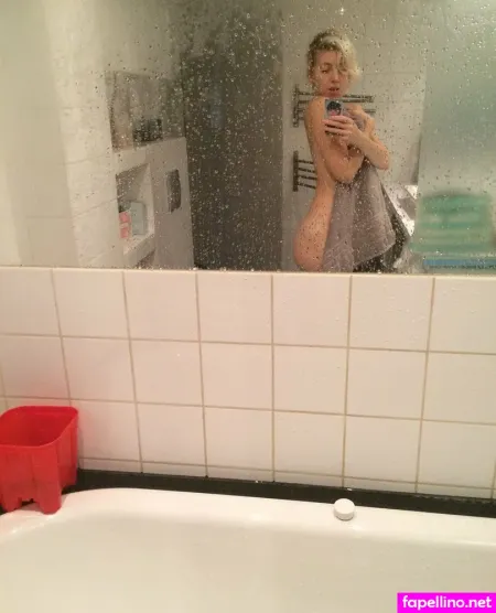 Veronica Maggio OnlyFans Thumbnail #QOKnFxgAX4