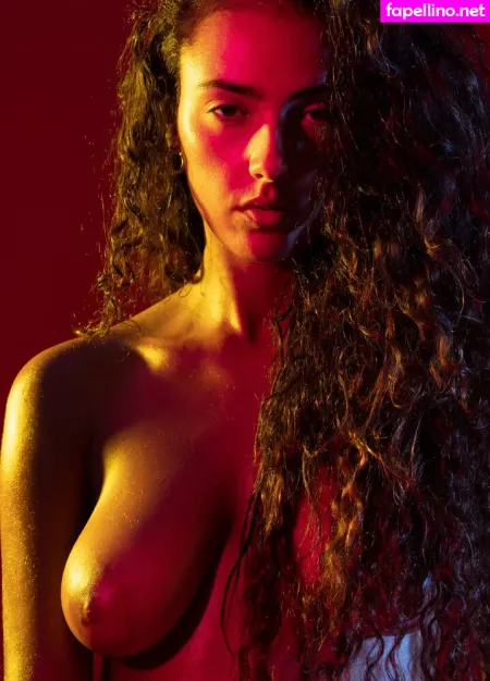 Veronica Manzo OnlyFans Thumbnail #D8InjFD7nr