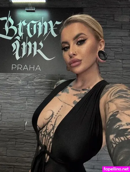 Veronica Moraya OnlyFans Thumbnail #3AzbgsxkuN