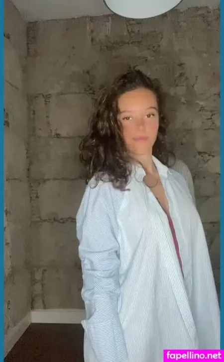 Veronica Olivia OnlyFans Thumbnail #i4199BOFuS