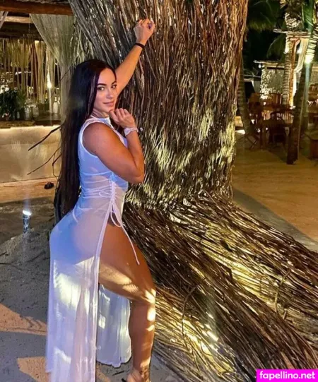 Veronica Ramirez OnlyFans Thumbnail #nKVdDff5UC