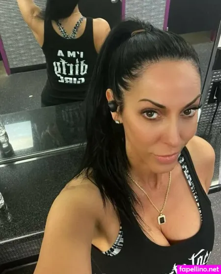 Veronica Rayne Main Profile Photo