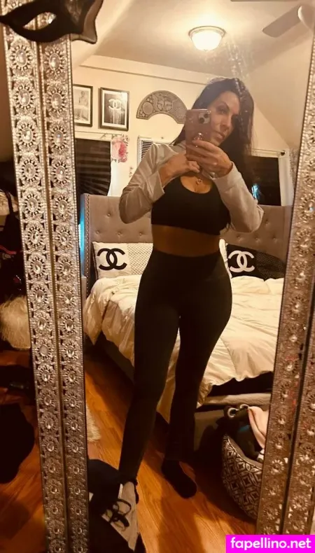 Veronica Rayne OnlyFans Thumbnail #OhTN0ETeZC