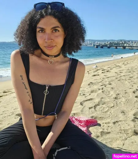 Veronica Sanders OnlyFans Thumbnail #CyOrWJirBa