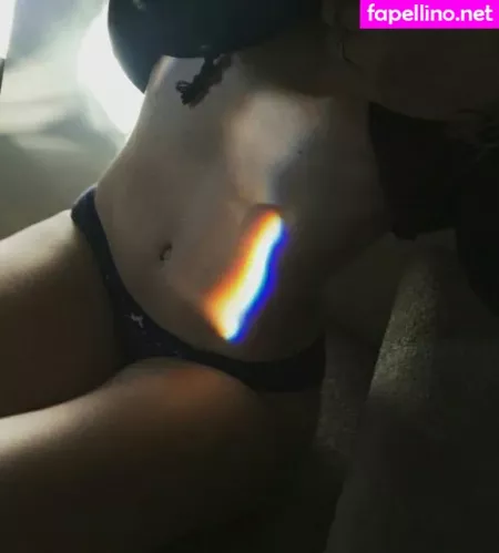 Veronica Wilson OnlyFans Thumbnail #DqqTNUsWDR