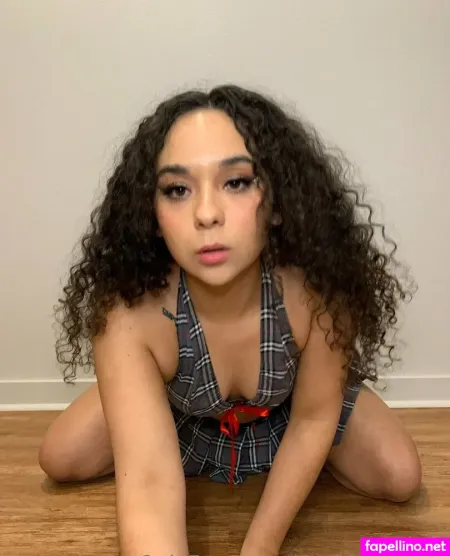 Veronica Xo OnlyFans Thumbnail #bUk2A6vwms