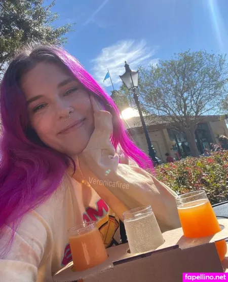 Veronicafiree OnlyFans Thumbnail #gWDbKHPkzw