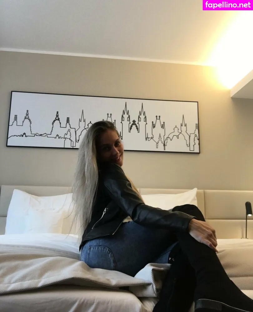 veronicafreee Nude Leaked OnlyFans Photo #4eGlEOBNkr