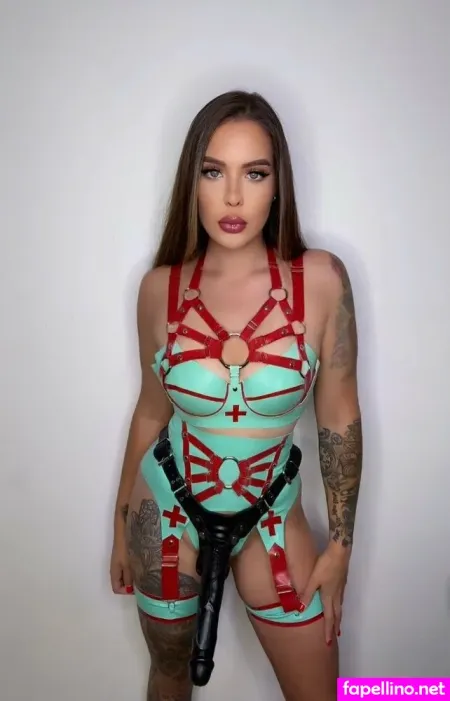 Veronicainked OnlyFans Thumbnail #MEnqXJlNri