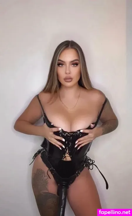 Veronicainked OnlyFans Thumbnail #qgUakGNkse